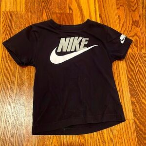 Boys Nike tee